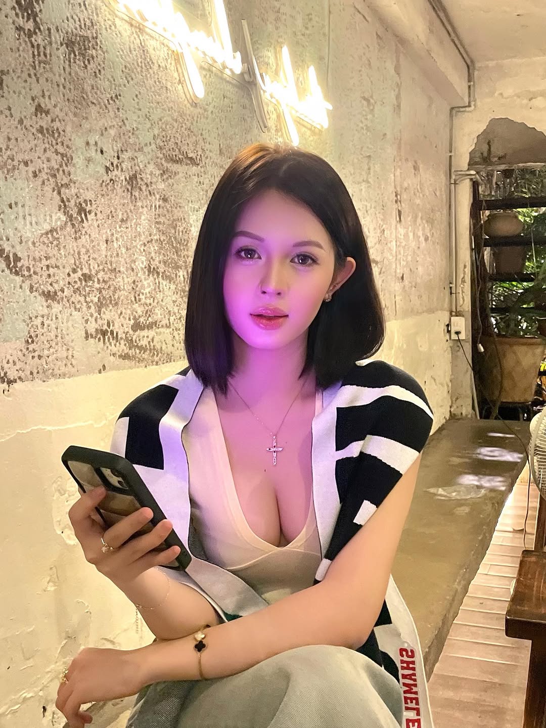 633834-d33444d2e21c.jpeg