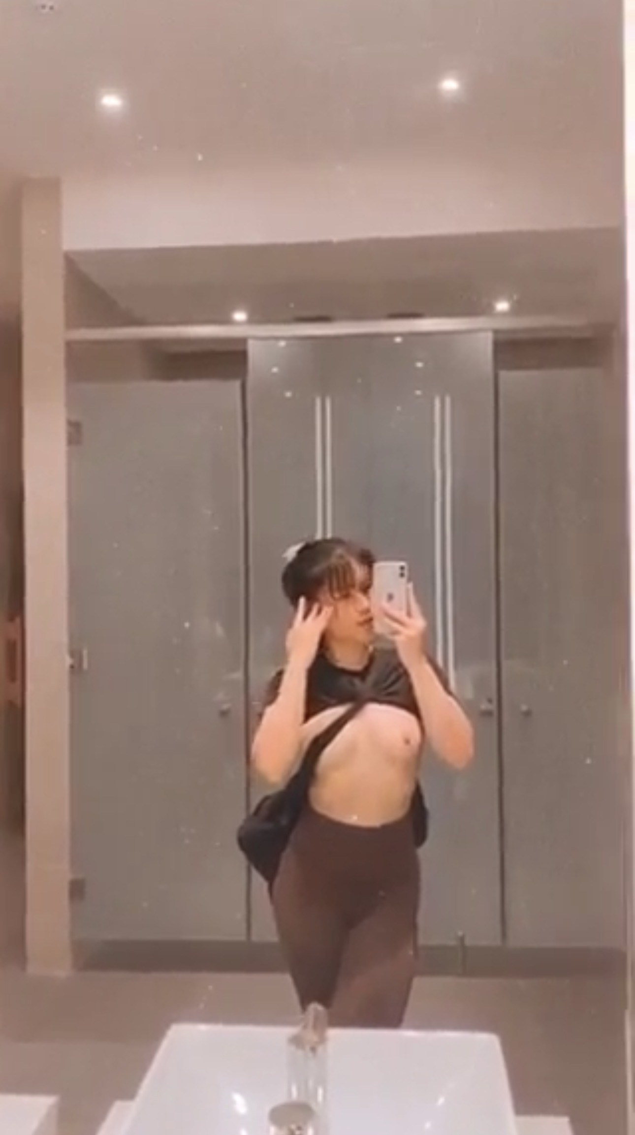 636749-7f463f79450f.jpeg