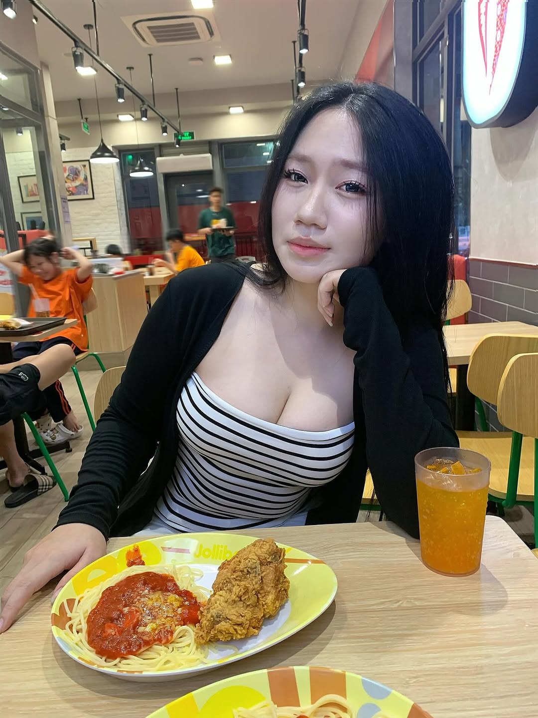 682095-f4fa3a1bfdc5.jpeg