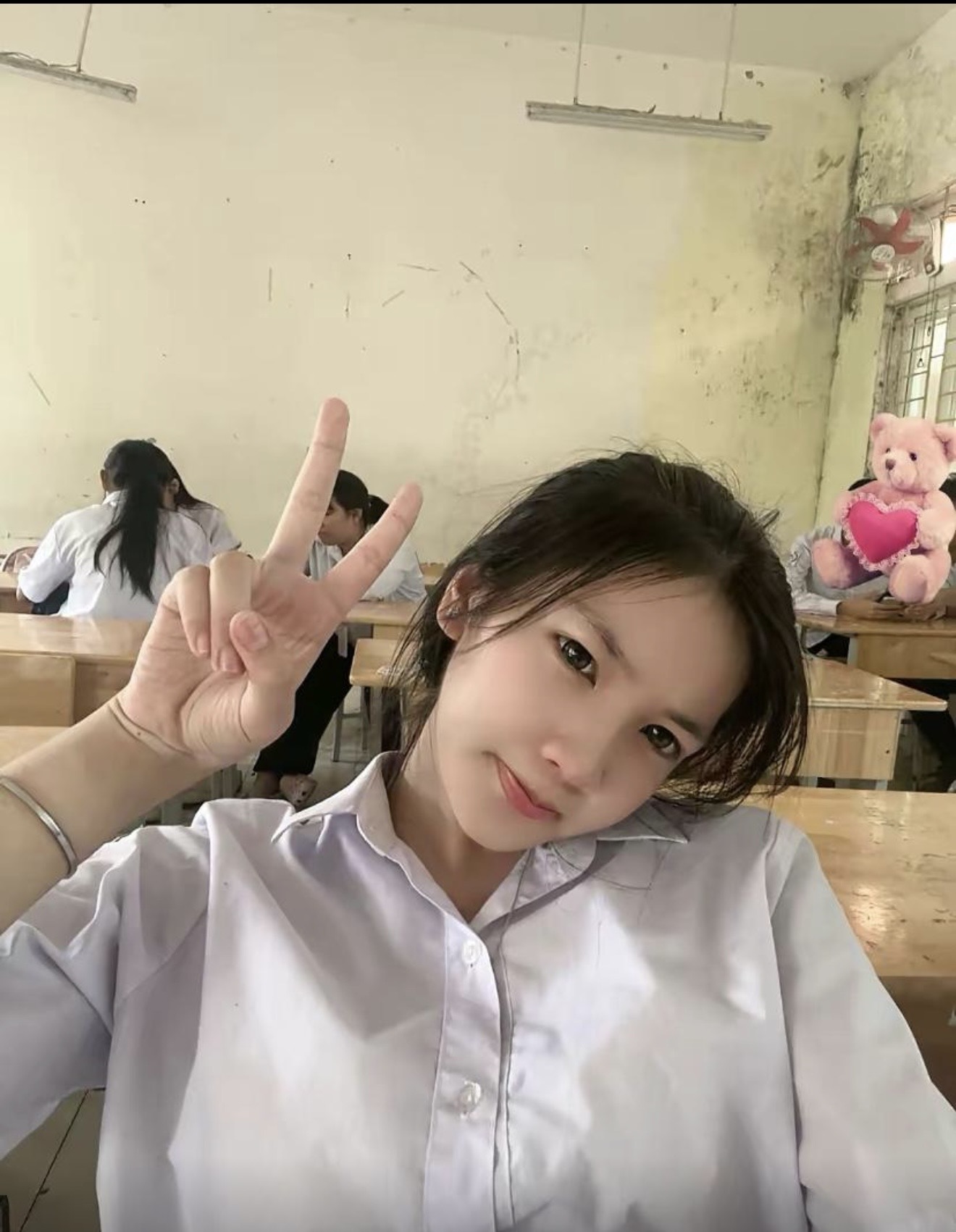 687524-0bf6a77ab7c4.jpeg