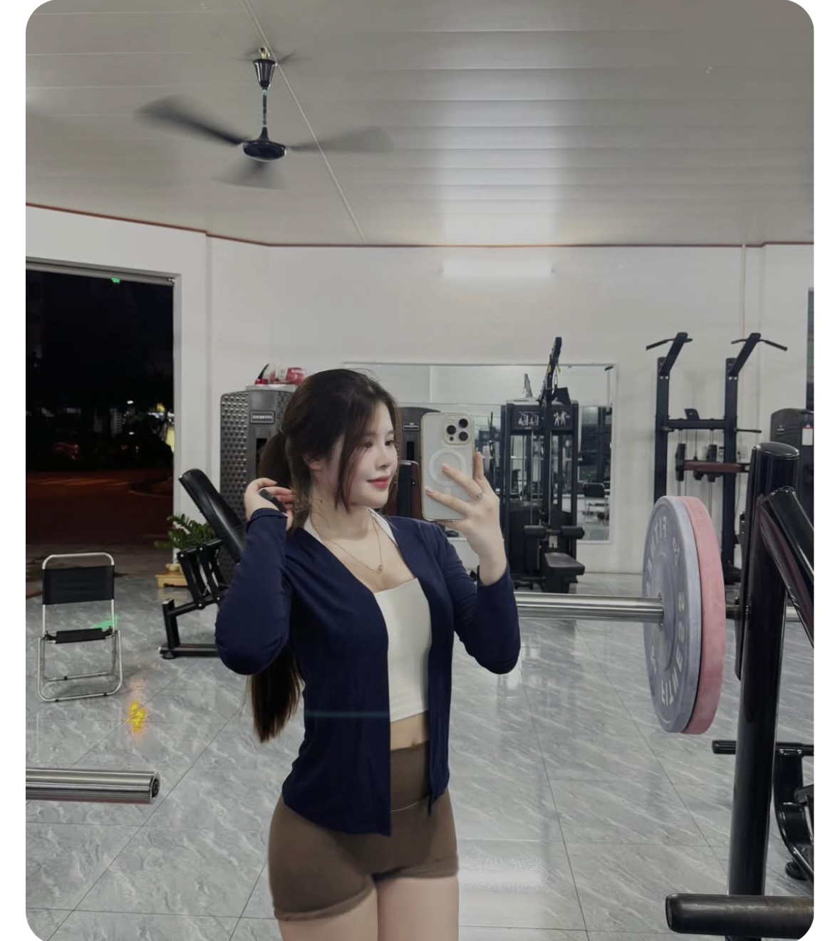 696215-704738692c68.jpeg