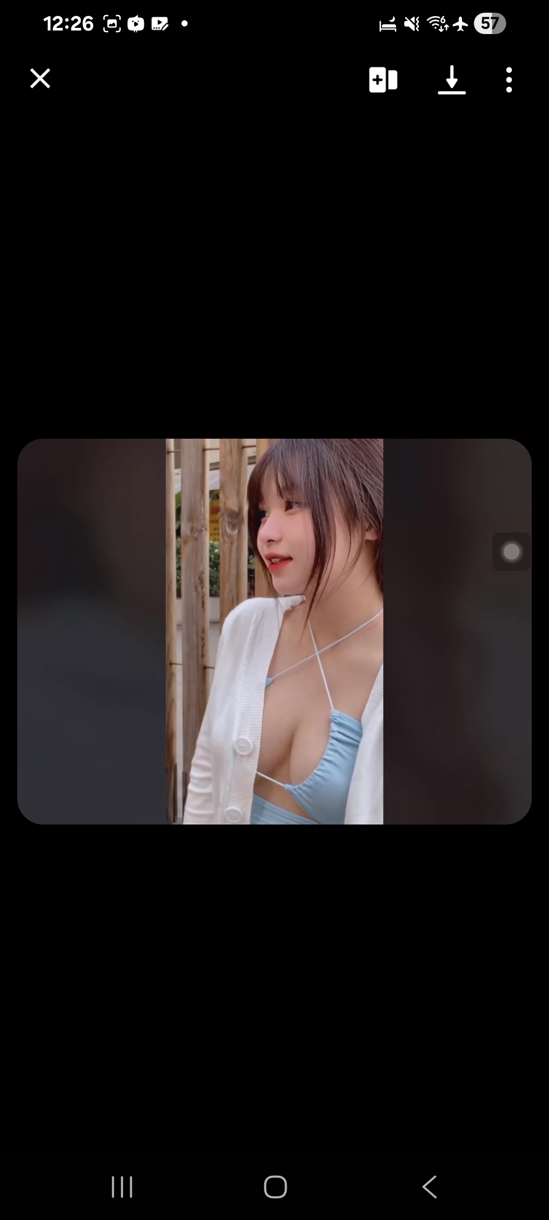 701243-5bf513ee4b46.jpg