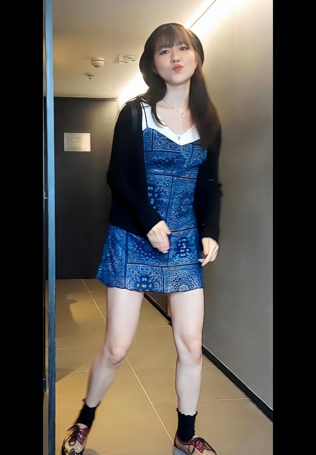 703450-5e3d53643cc8.jpg