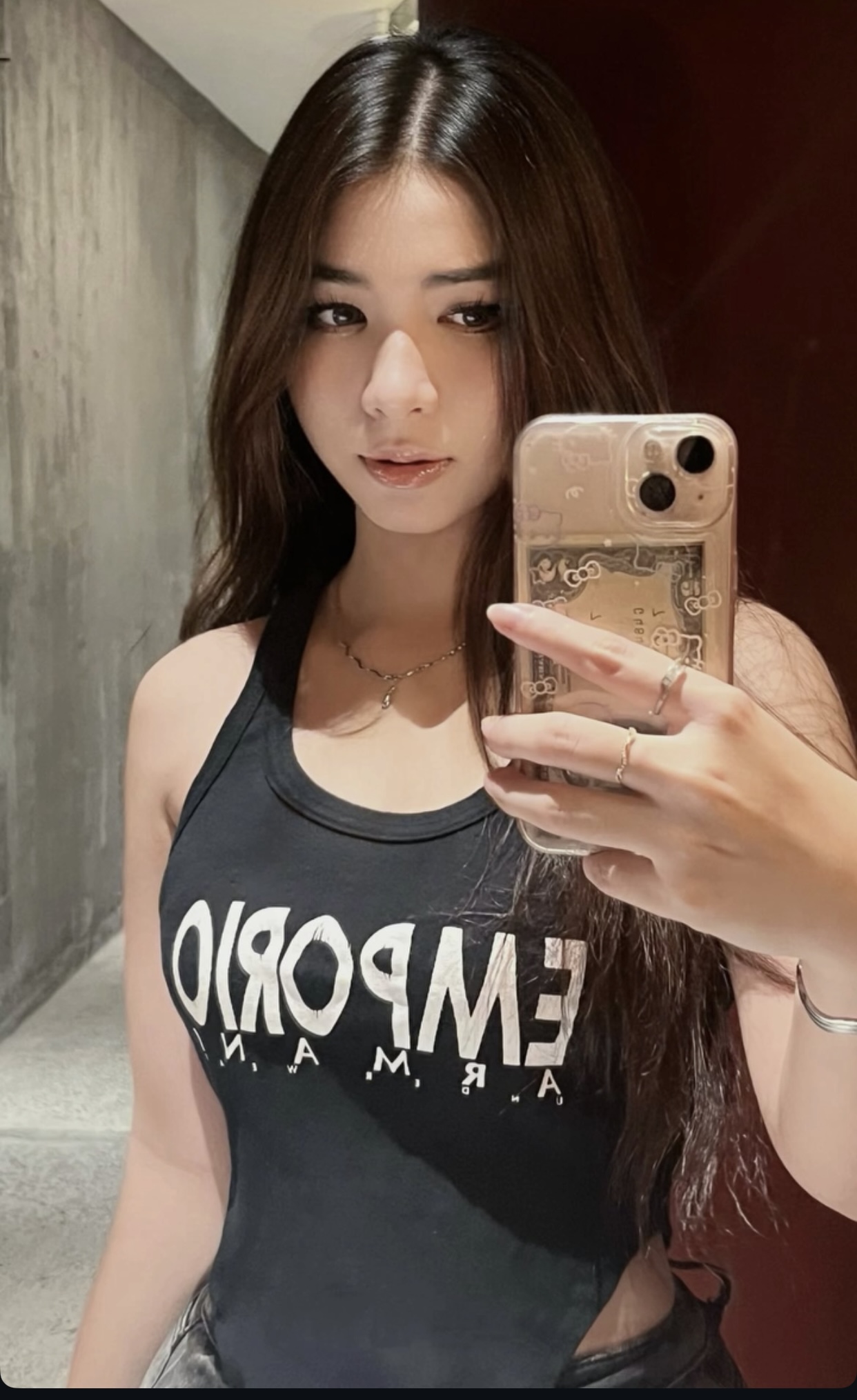 712586-7f27bacec167.jpeg
