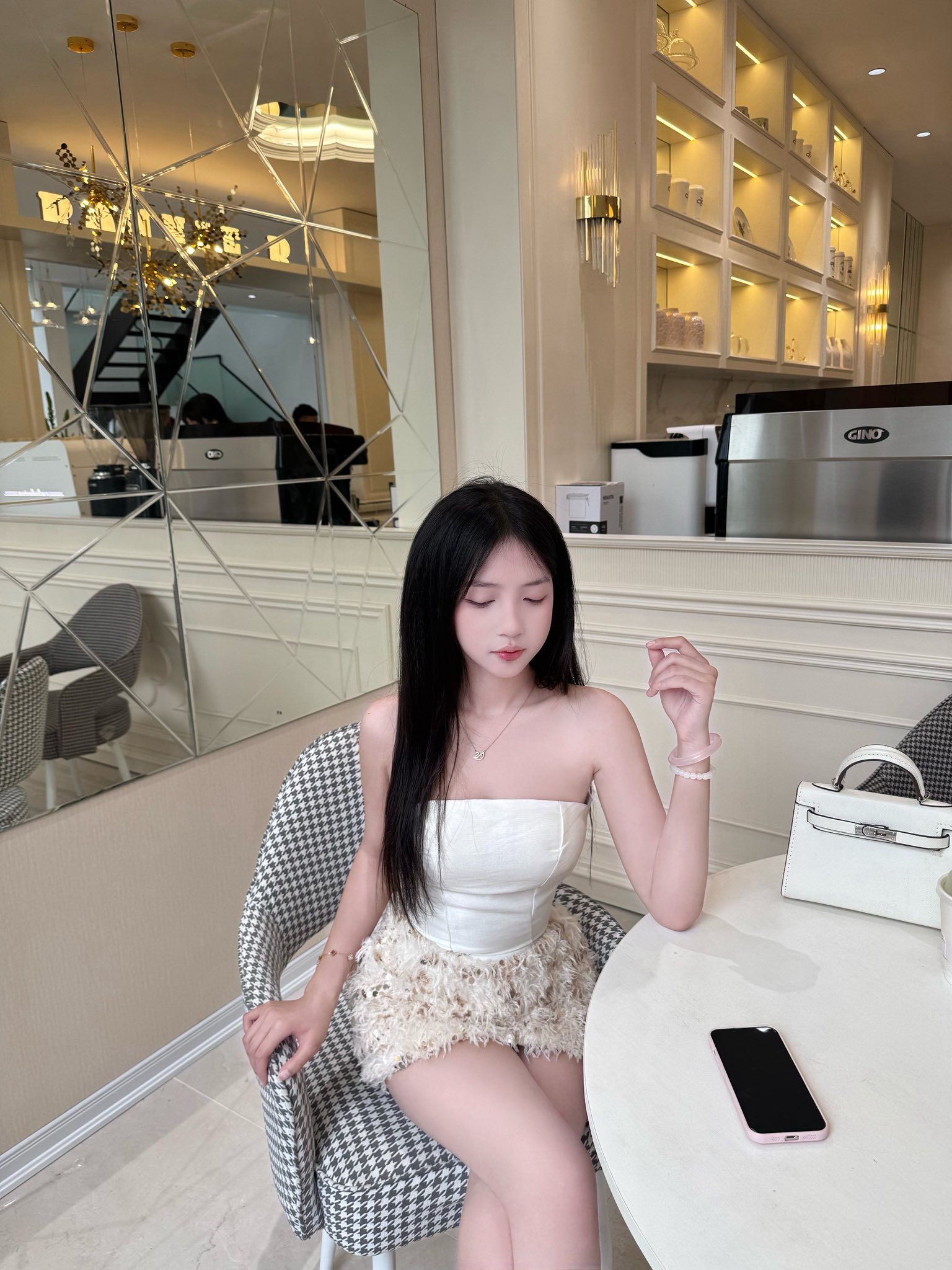 724077-2e5ffc6137e7.jpg