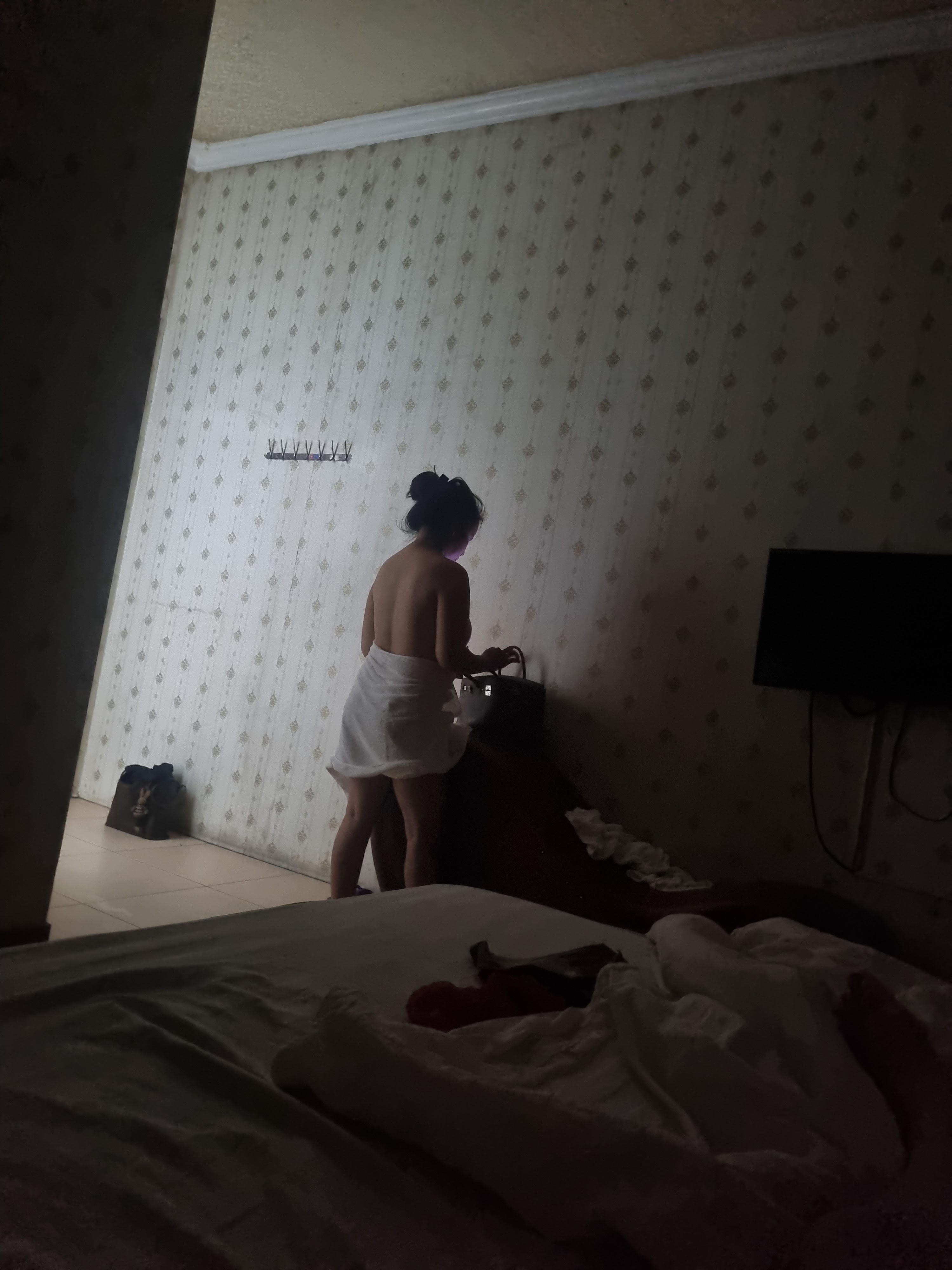 785717-02660241f082.jpg