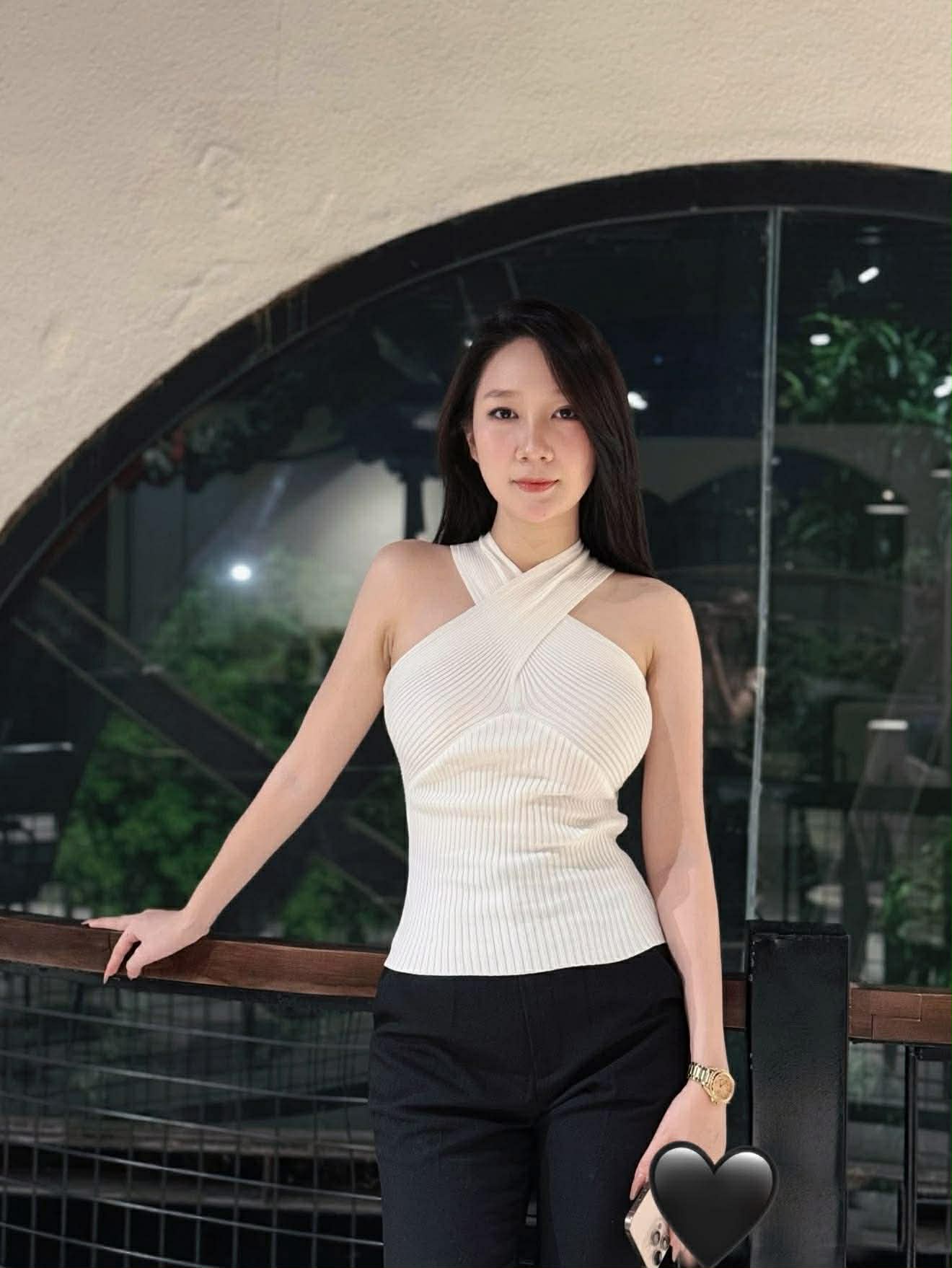 796220-c6776cf48260.jpeg