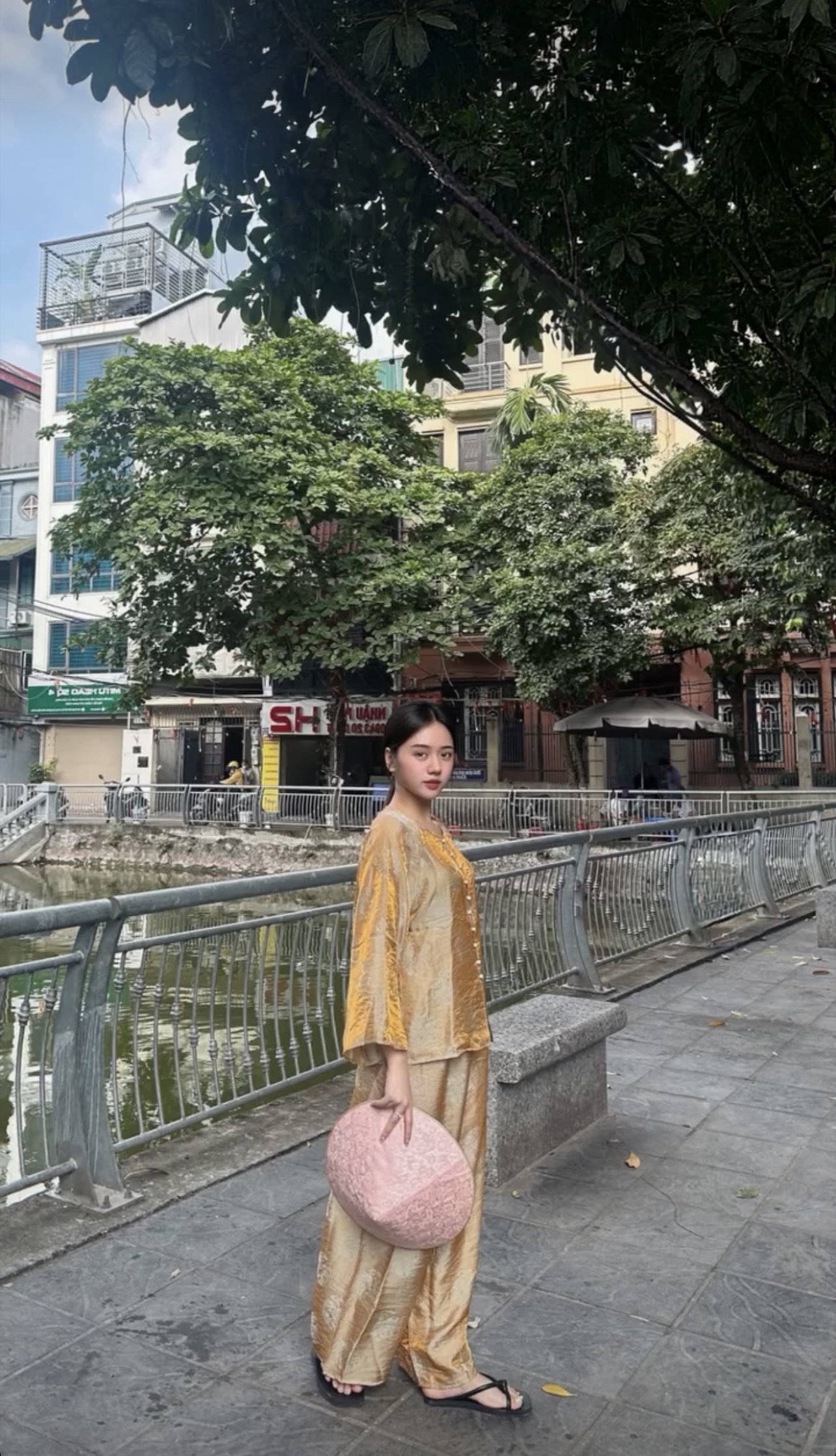 826347-761b18626312.jpeg
